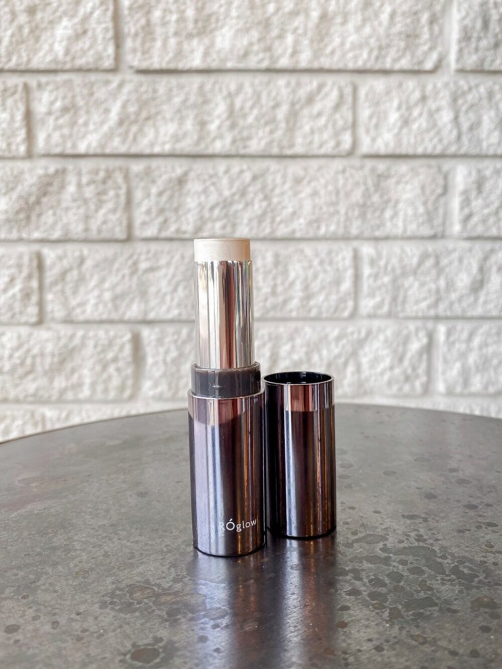 RowGlow Skin Stick Highlighter